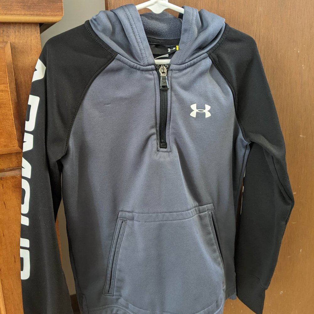 Under Armour Boys' Hoodie Size 6